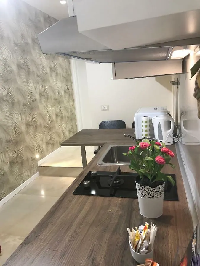 Aquila House Bed and Breakfast Catania Bed & Breakfast